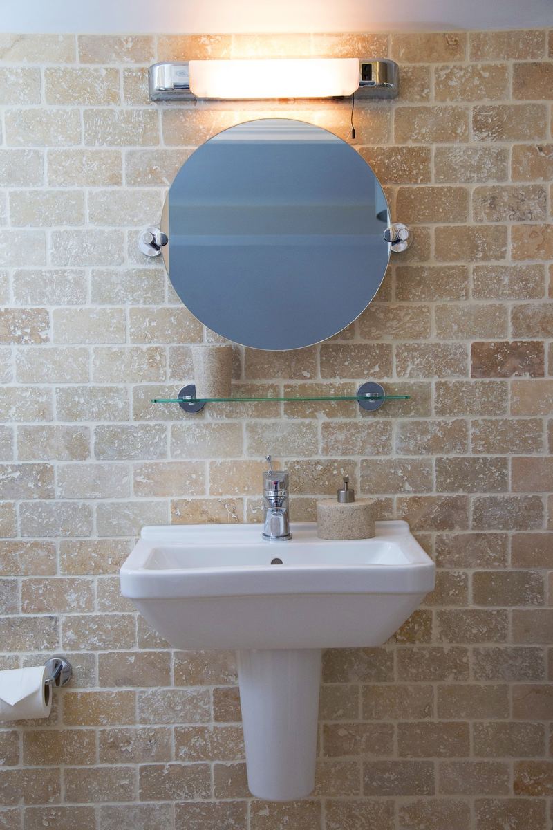 One of the en-suite bathrooms at Linnett Hill